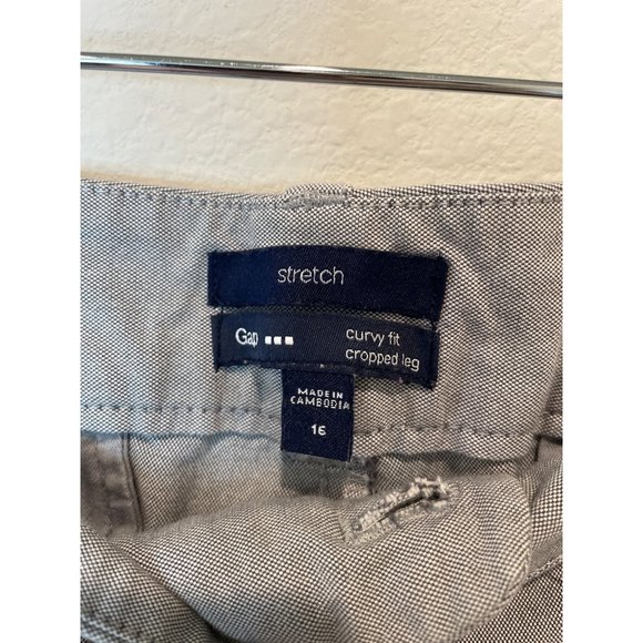 Gap Light Gray Curvy Fit Cropped Leg Pants - Picture 4 of 7